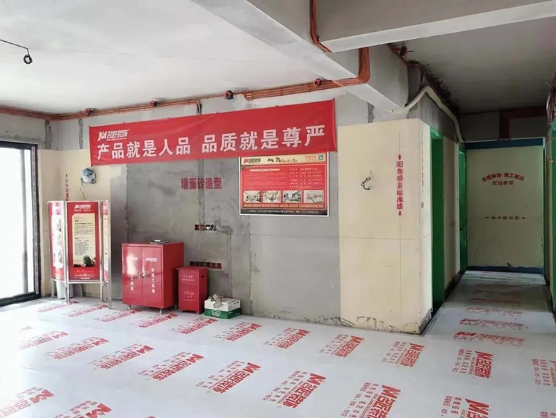 裝修工地施工現(xiàn)場形象保護，走進名匠裝飾裝修工地