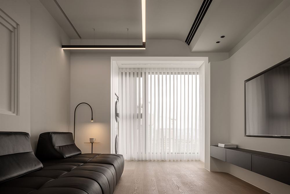 佛山東湖學(xué)府110m2| 流光溯影，極簡萬象